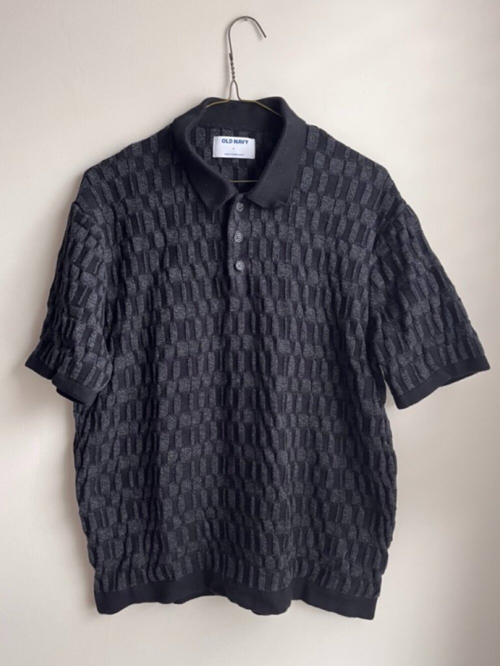 Old Navy men’s large textured polo